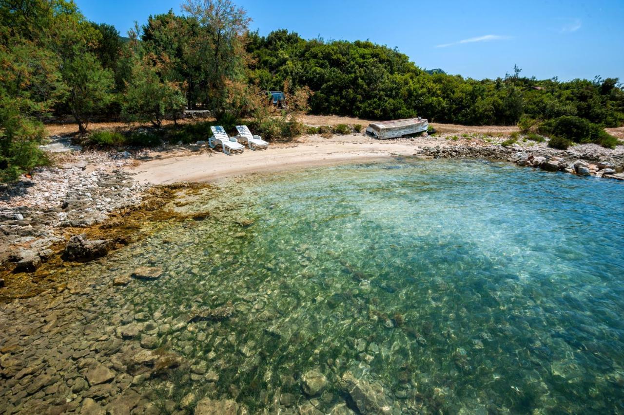 Secluded Fisherman'S Cottage Cove Zuborovica, Pasman - 321 Mrljane Экстерьер фото