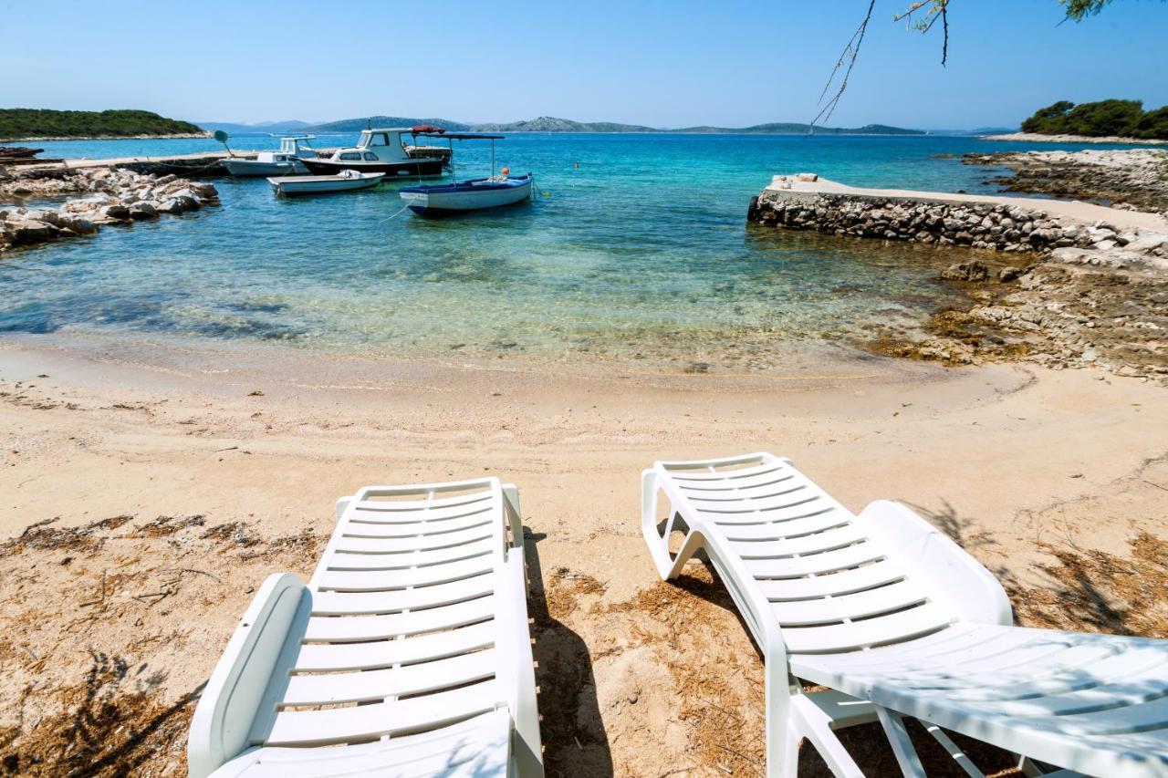 Secluded Fisherman'S Cottage Cove Zuborovica, Pasman - 321 Mrljane Экстерьер фото