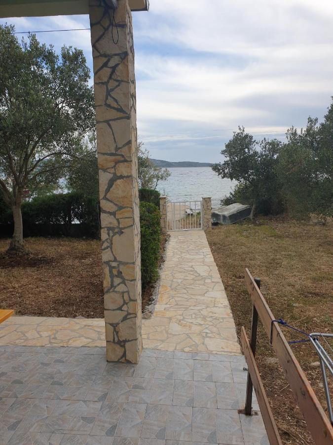 Secluded Fisherman'S Cottage Cove Zuborovica, Pasman - 321 Mrljane Экстерьер фото